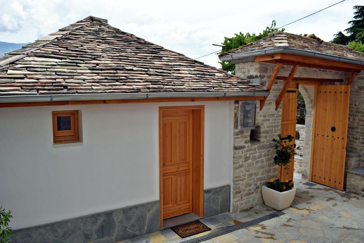 Argyropolis Boutique Hotel Gjirokastër Exterior foto